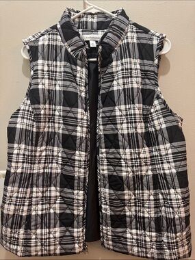 Croft & Barrow Black and White Plaid Quilted Vest size XL